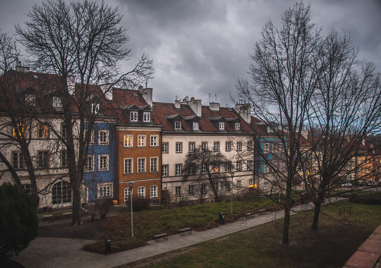 czy-elewacje-mozna-latwo-umyc